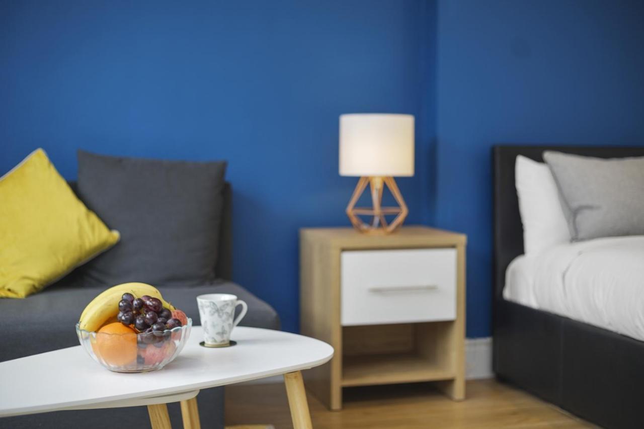 לונדון Studio Apartment By Homely Stays מראה חיצוני תמונה