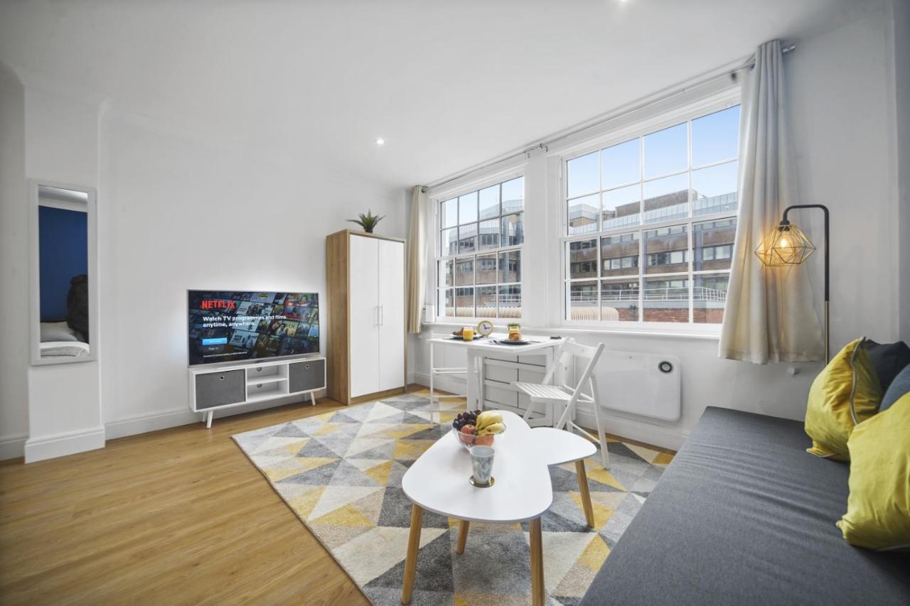 לונדון Studio Apartment By Homely Stays מראה חיצוני תמונה